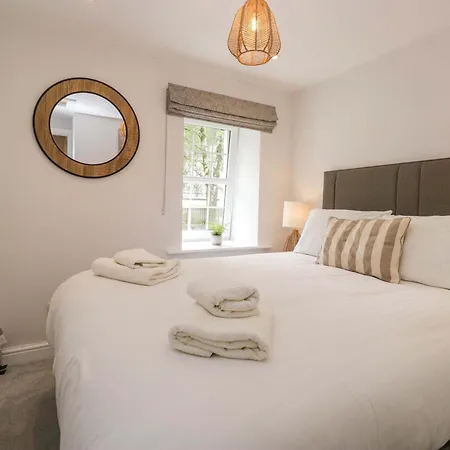 Riverside No 5 *